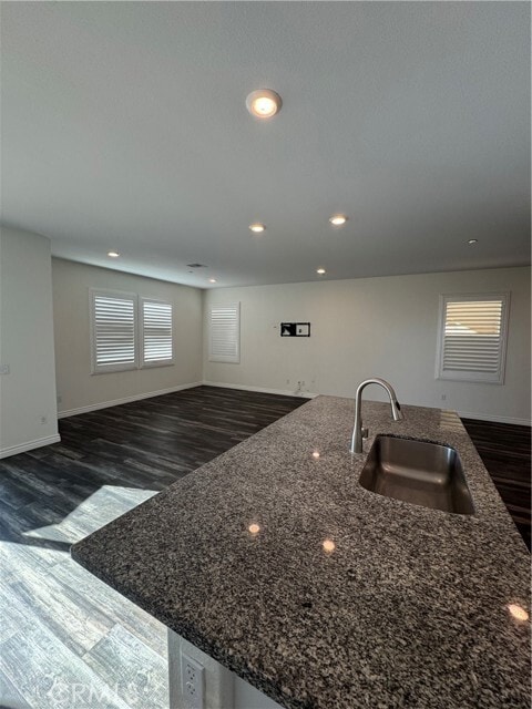 Building Photo - 2388 Yasamin Pl