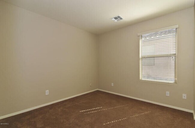 Building Photo - Great-room floor plan with 4 bedrooms PLUS den