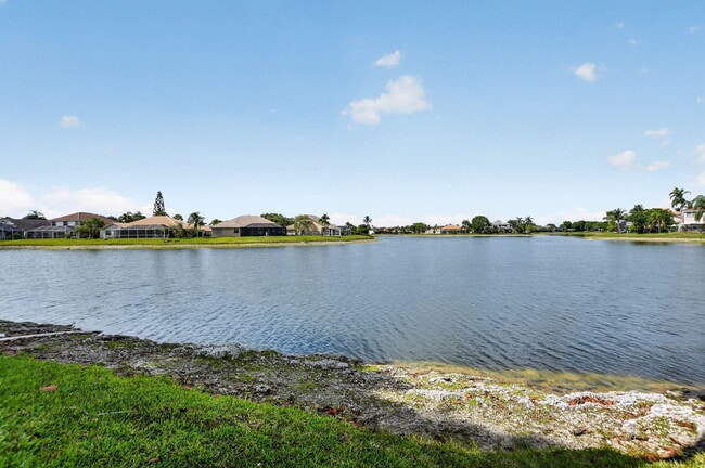 Building Photo - 12466 Baywind Ct