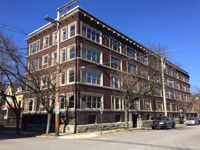 5721 Elwood St. - Shadyside Properties