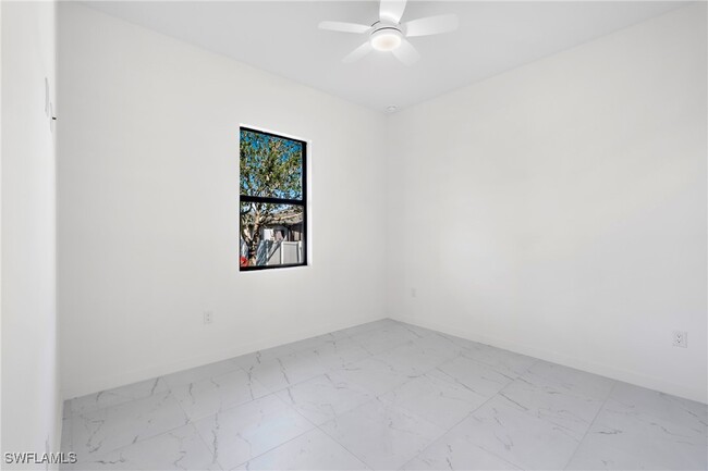 Building Photo - 3544 NW 41st Pl
