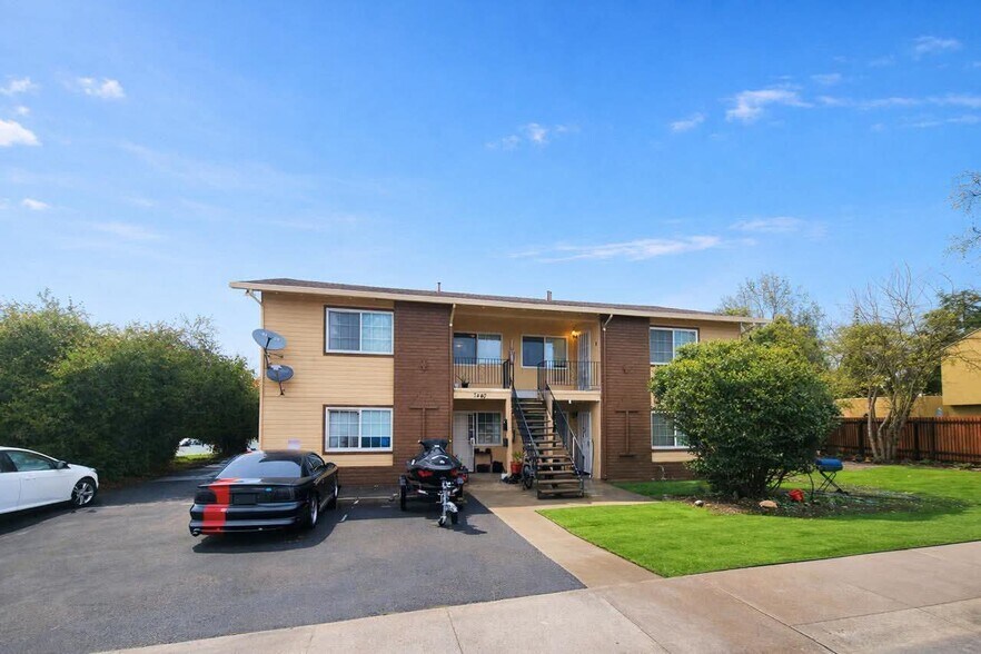 Building Photo - 7440 Tiara Way