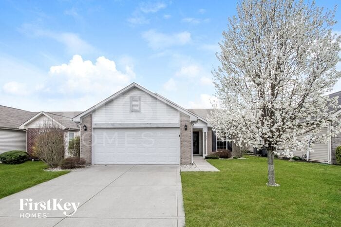 Primary Photo - 1462 Bluestem Dr