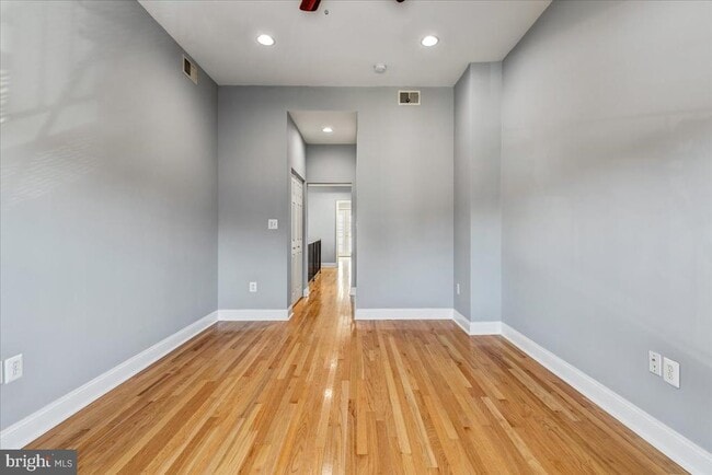 Building Photo - 2635 Hudson St