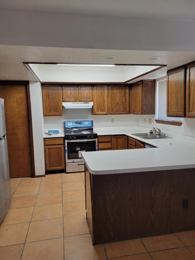 Building Photo - 5624 Spiritus Pl