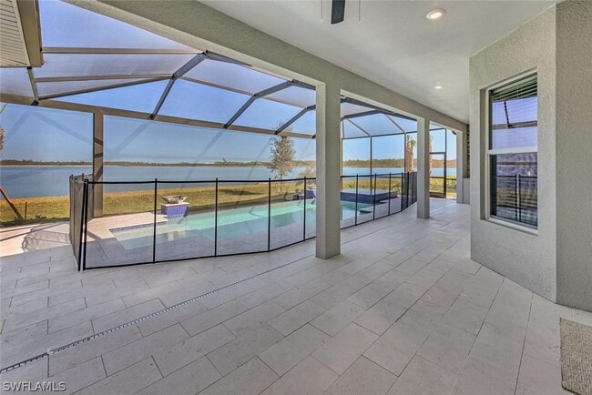 Building Photo - 15050 Blue Bay Cir