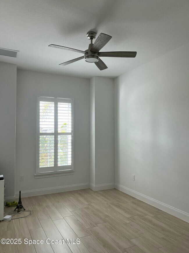 Building Photo - 4305 Negal Cir