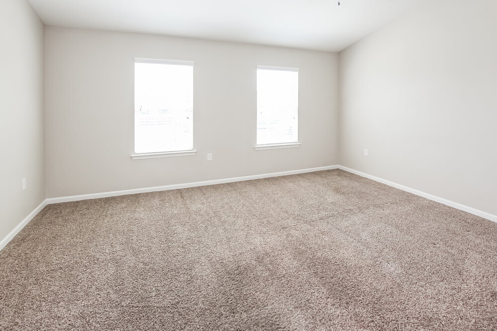 Building Photo - 2860 Meadow Creek Dr