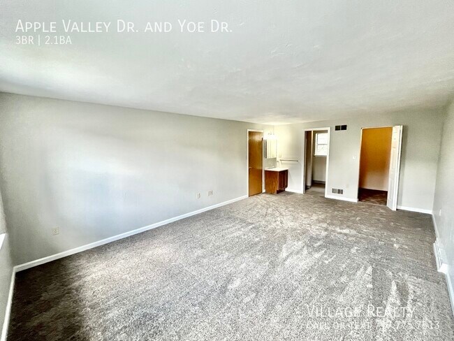 Building Photo - 914 Apple Valley Dr