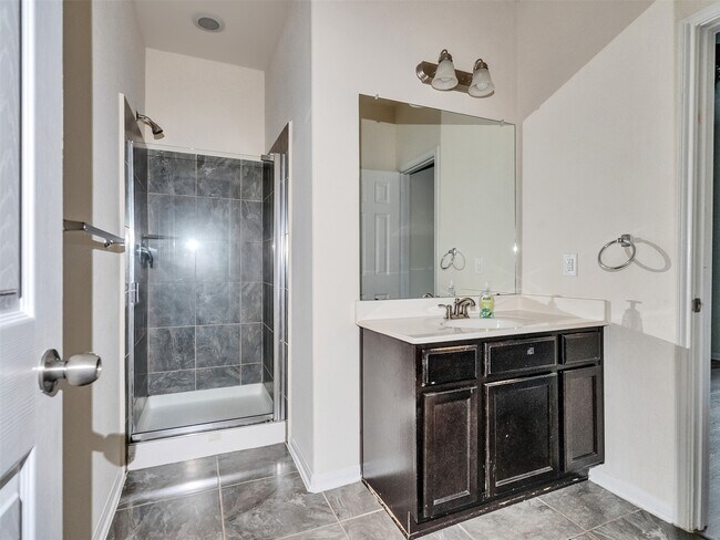 Building Photo - 12215 Zenith Ridge Way
