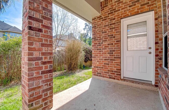 Building Photo - 75 Tapestry Forest Pl