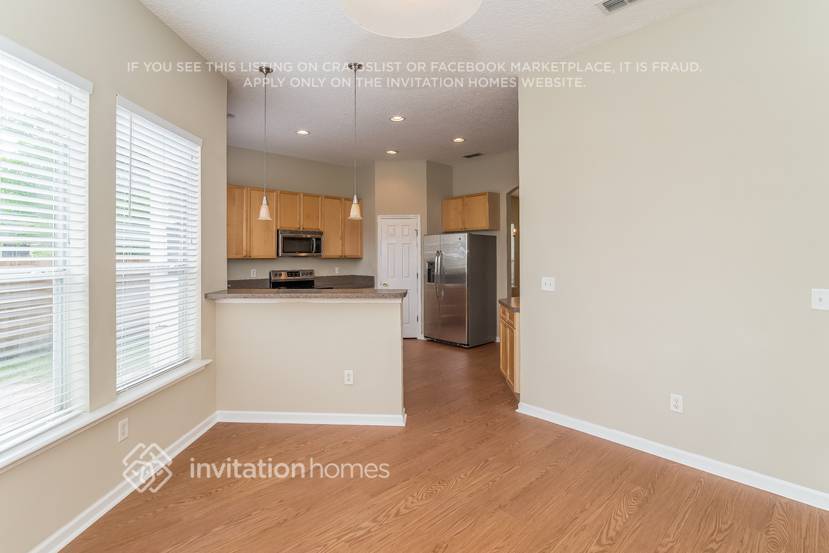 Building Photo - 2854 Pebblewood Ln