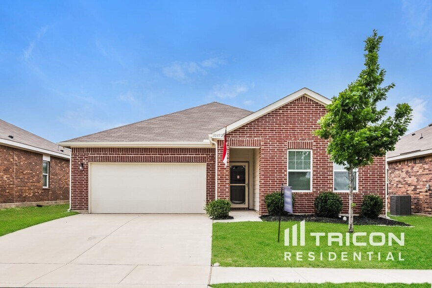 Primary Photo - 10352 Jameson Ln