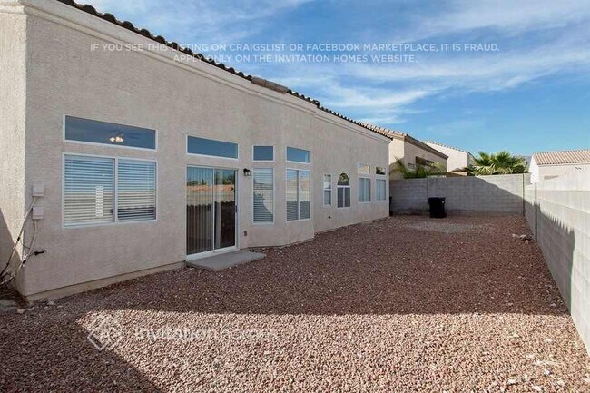 Building Photo - 5904 Buena Tierra St