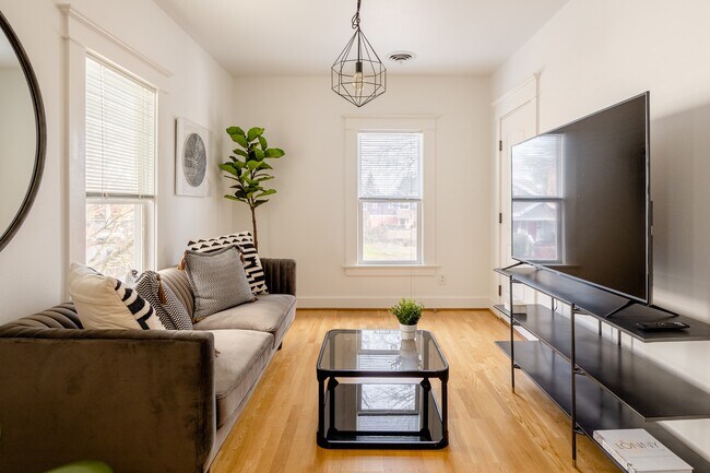 Building Photo - 4065 N Mississippi Ave