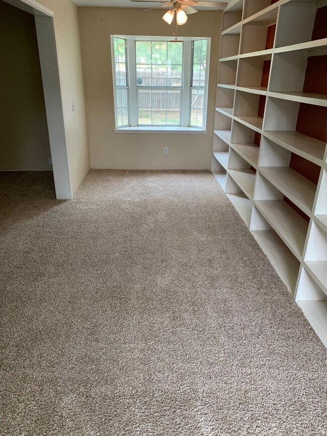 Building Photo - 4612 Buffalo Trail