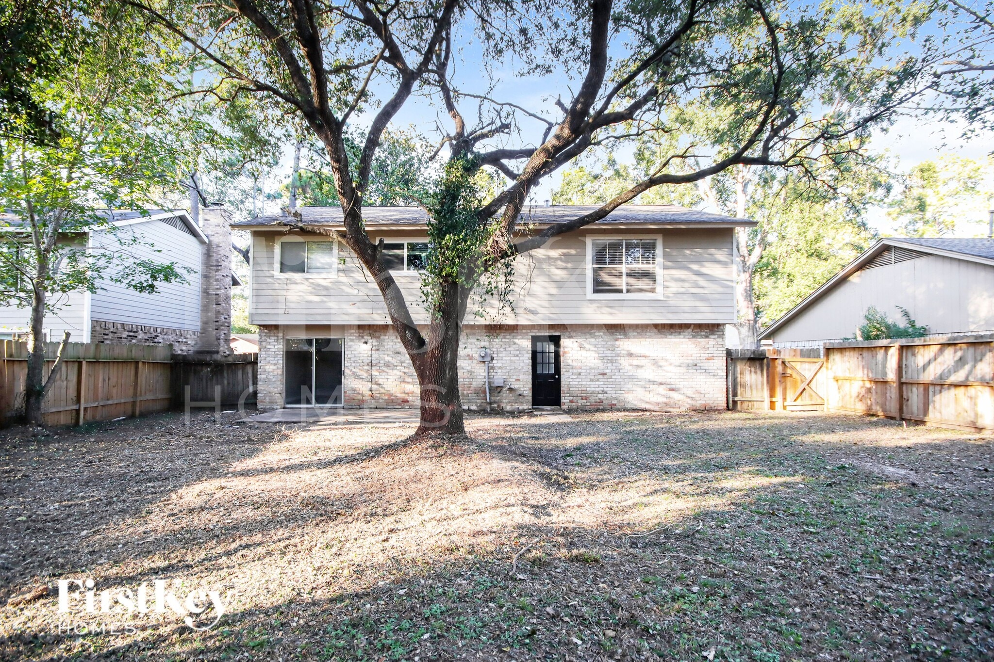 Building Photo - 3214 Sycamore Springs Dr