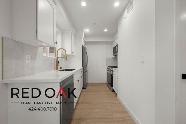 Building Photo - 415 N La Fayette Park Pl