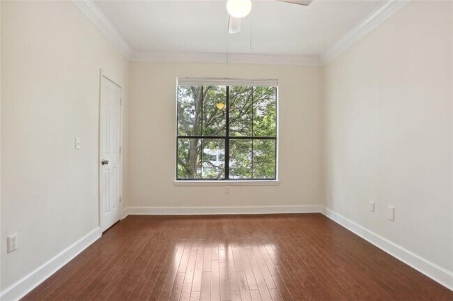 Building Photo - 3777 Peachtree Rd NE