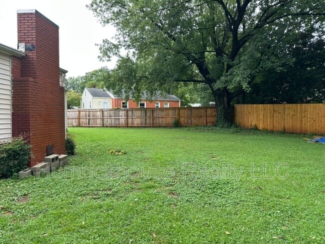 Building Photo - 3110 Wynmore Pl