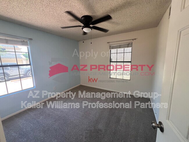 Building Photo - 5431 W Cochise Dr