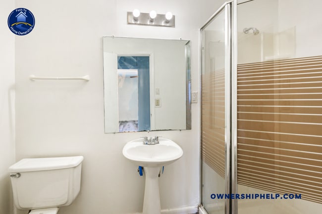 Building Photo - 72071 Rose Ave