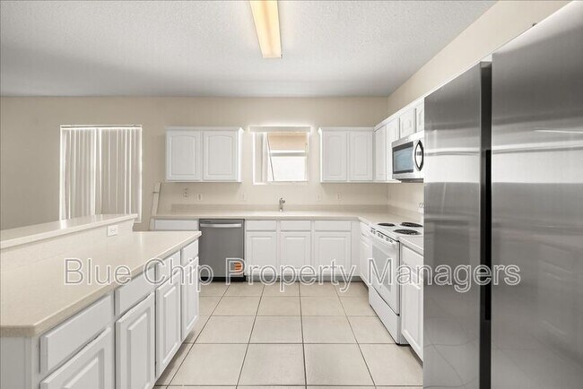 Building Photo - 115 Sahalli Ct