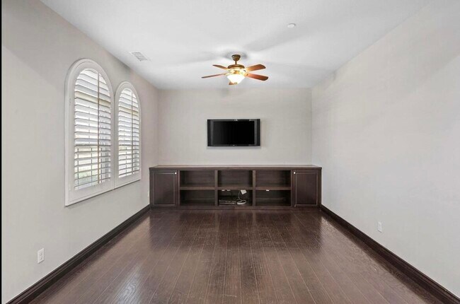 Building Photo - 41190 Corte Alto Collina