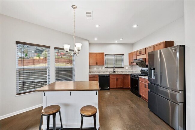 Building Photo - 1586 Garden View Dr