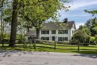 Building Photo - 74 Melville Rd