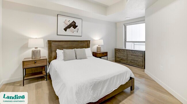 Building Photo - 352 S 500 E