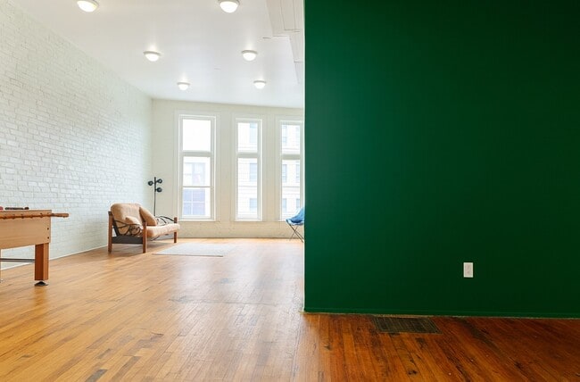 Building Photo - 101 Court St