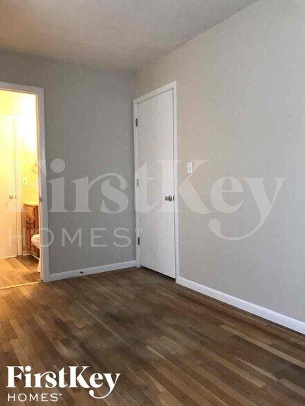 Building Photo - 4420 Santa Fe Ct