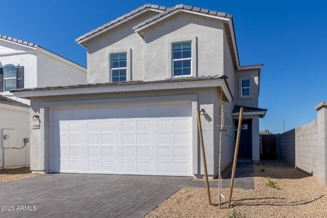Building Photo - 1564 N Pueblo Dr