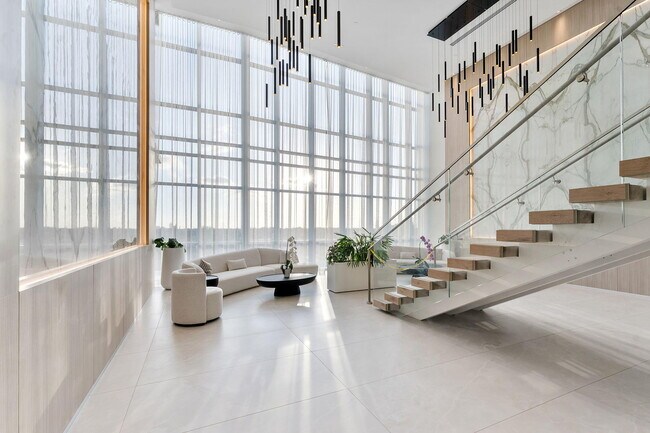 Building Photo - 220 Lake Shore Dr