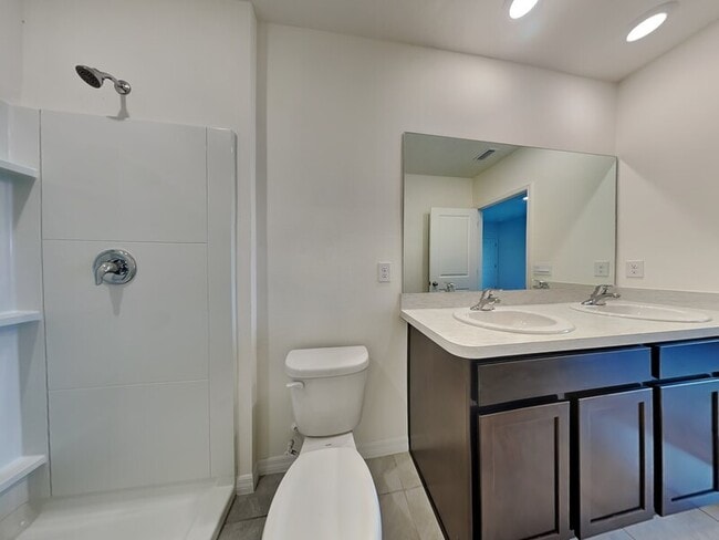 Building Photo - 5254 Dragonfly Dr