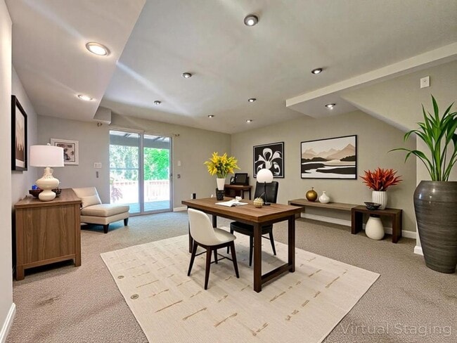 Building Photo - 7664 Northern Oaks Ct