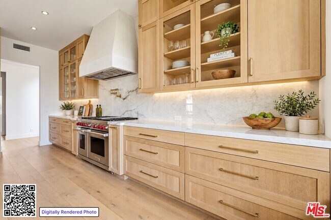 Building Photo - 16802 Cll De Sarah