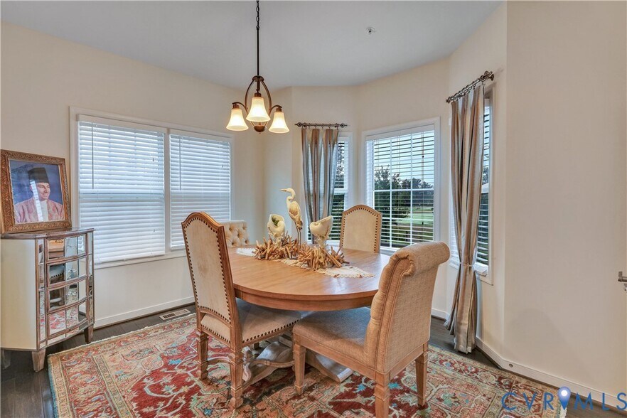 Building Photo - 3900 Liesfeld Pl