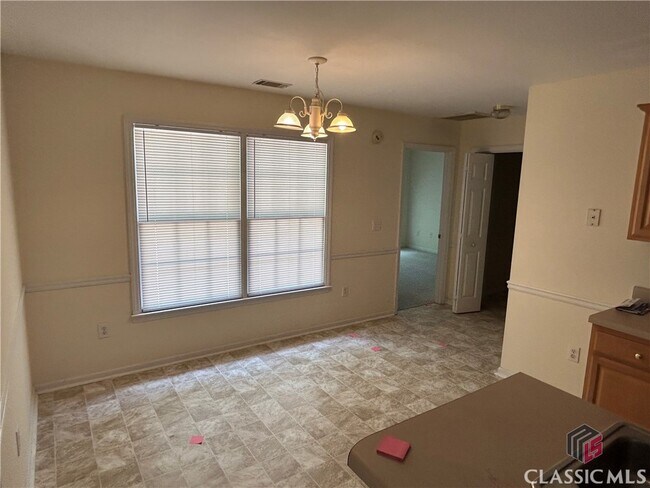Building Photo - 361 Brickleberry Ridge