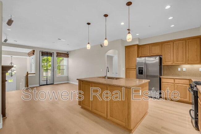 Building Photo - 3620 Finnian Way