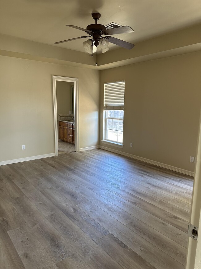 Building Photo - 4616 Alpine Pl