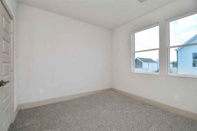 Building Photo - 4025 Boho Ln