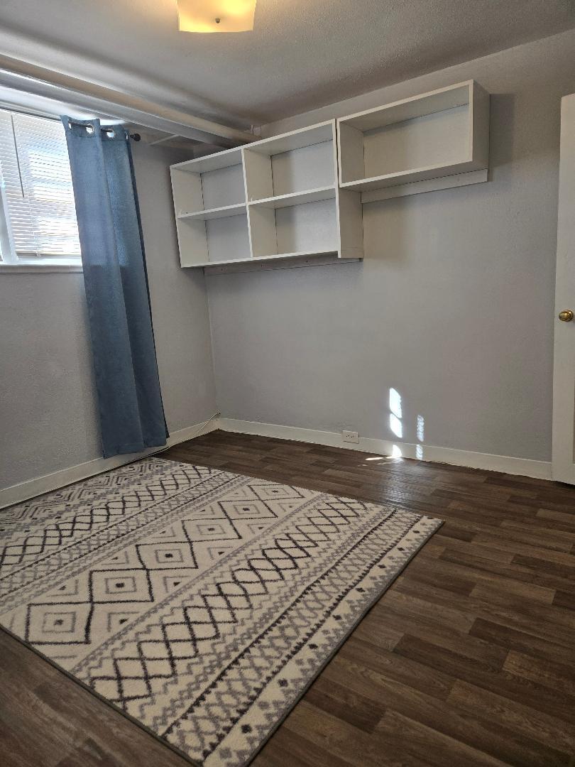 Building Photo - 3376 S Sherman St