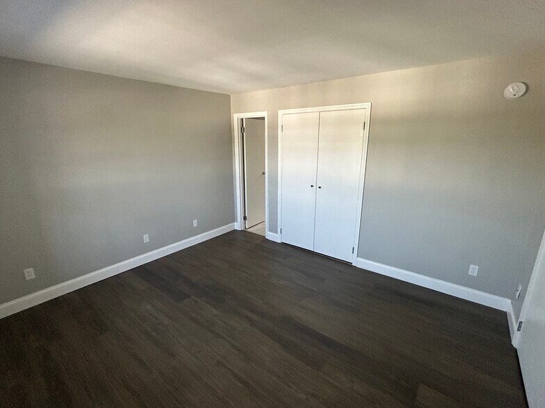 Building Photo - 112 Prescott Pl