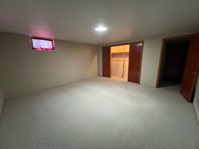 Building Photo - 5463 Rd 107
