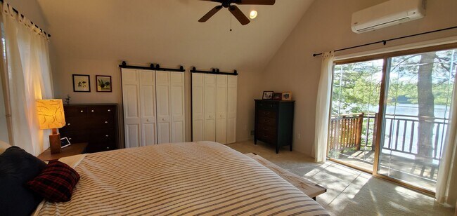 Building Photo - Pre-Leasing Winter and Spring Furnished Rental