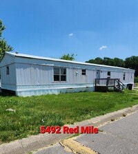 Building Photo - 5492 Red Mile Loop