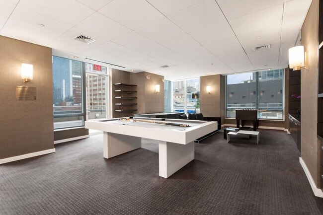 Building Photo - 247 W 46th St