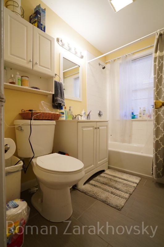 Building Photo - 19 Vinal St